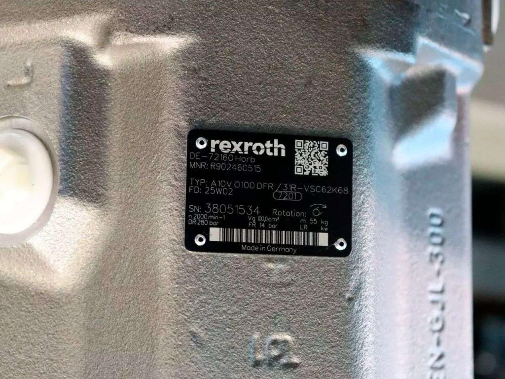 Bosch Rexroth A10VO100 Photo 3