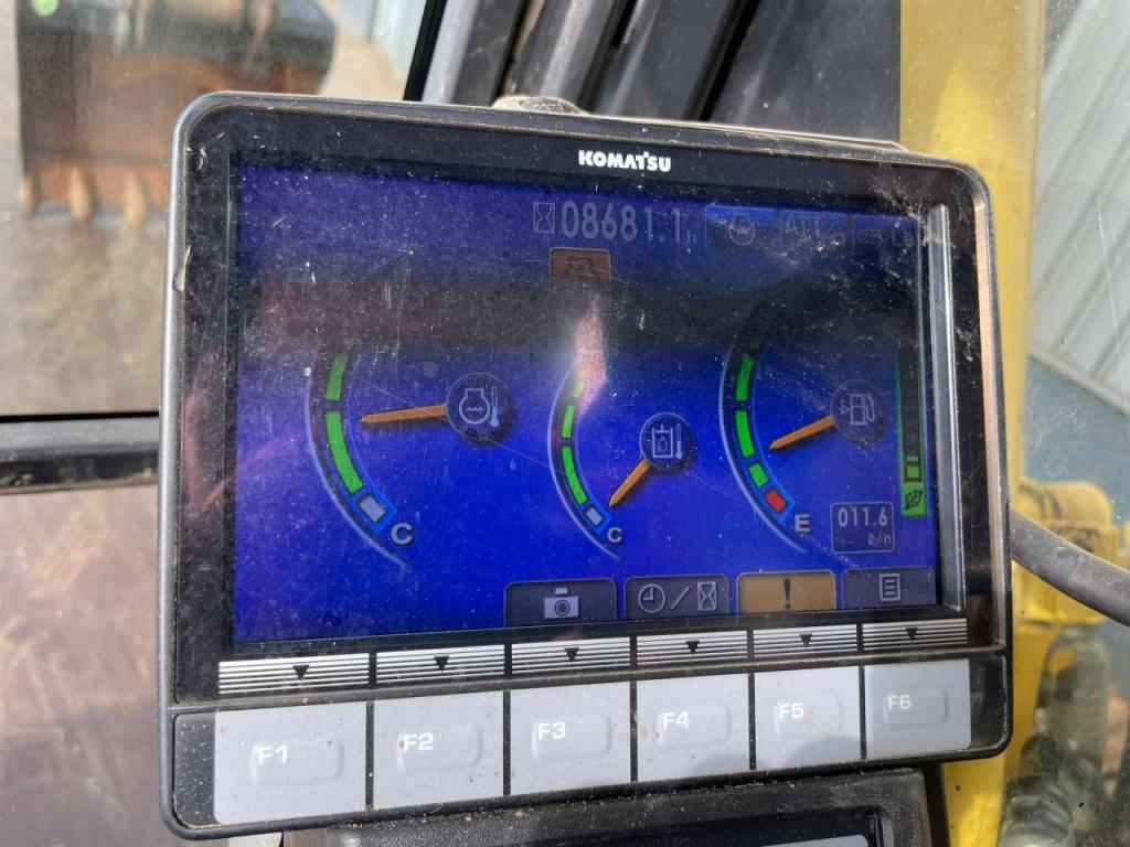 Komatsu PC360LC-10 Photo 21