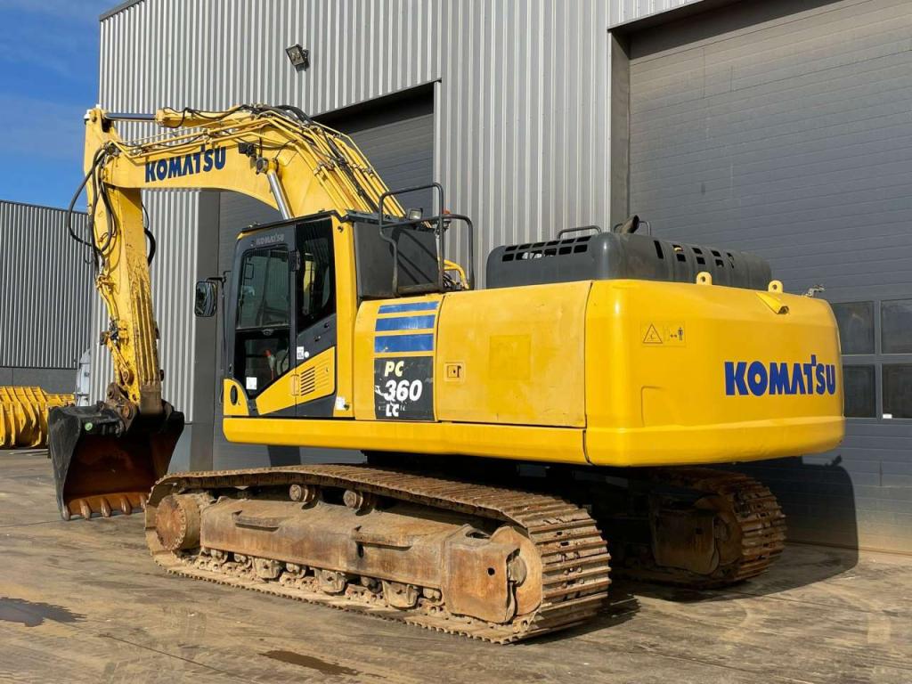 Komatsu PC360LC-10 Photo 3