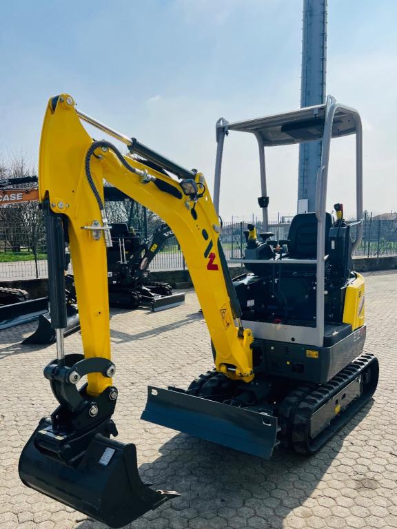 Wacker Neuson EZ17 Photo 1