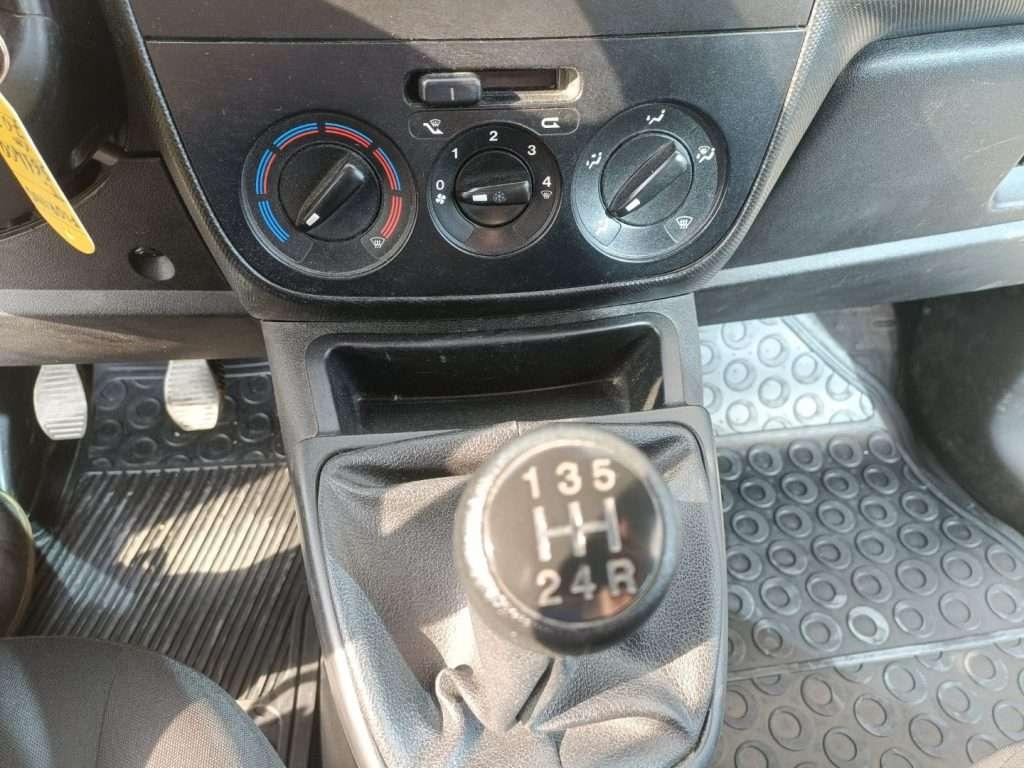 Fiat Fiorino Photo 12