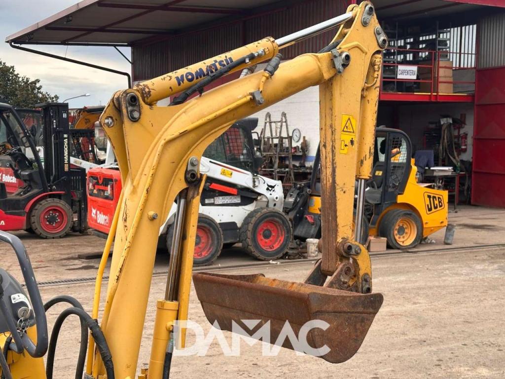 Komatsu PC09 Photo 4