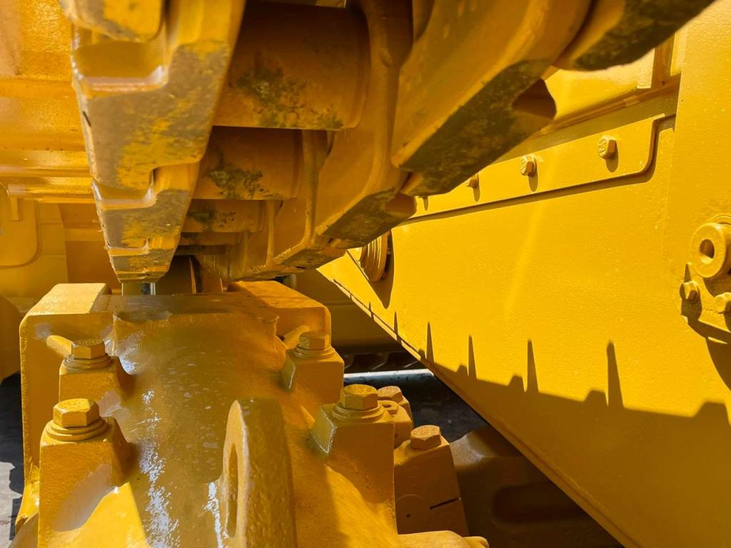 Caterpillar D8T - CE / EPA Photo 8