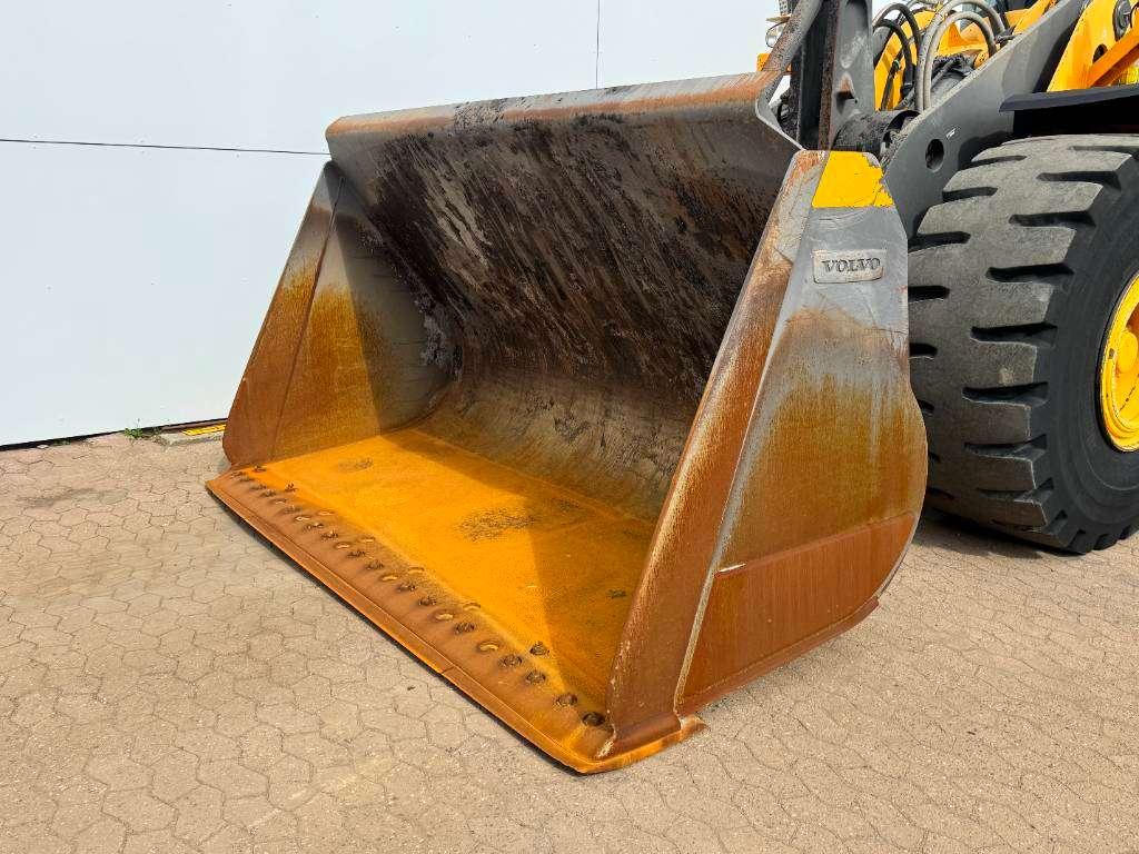 Volvo L150H - German Machine / 3rd Function Photo 13
