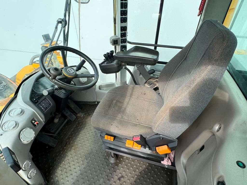 Volvo L150H - German Machine / 3rd Function Photo 8