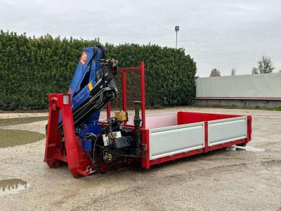 PM SCARRABILE NUOVO A PIANALE CON GRU en vente par Aurora Srl