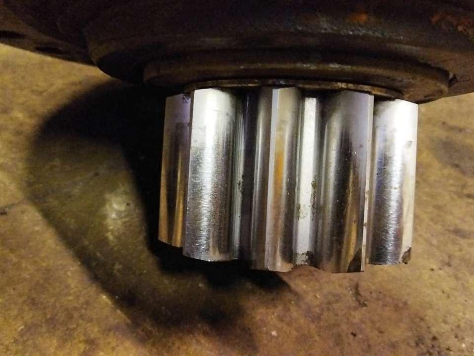 Réducteur de rotation pour Komatsu PC 75 Photo 2