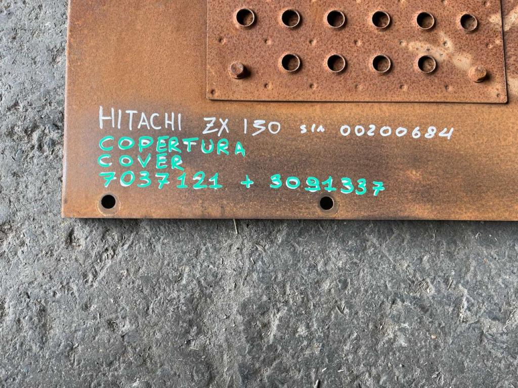Hitachi ZX130 Photo 29