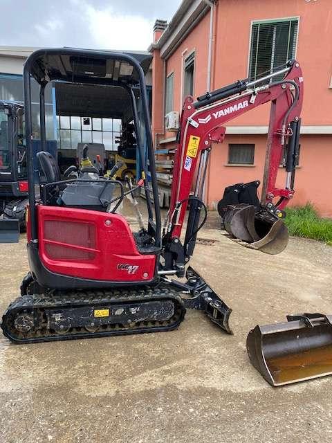 Yanmar Vio 17 Photo 4