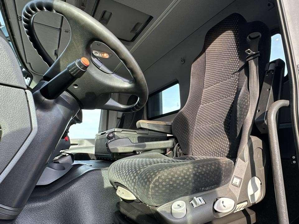 Mercedes-Benz ACTROS 1841 4X4 Photo 17
