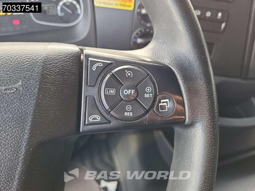 Mercedes Atego 1324 4X2 13t 6-Cylinder Engine Automatic Euro 6 Photo 25