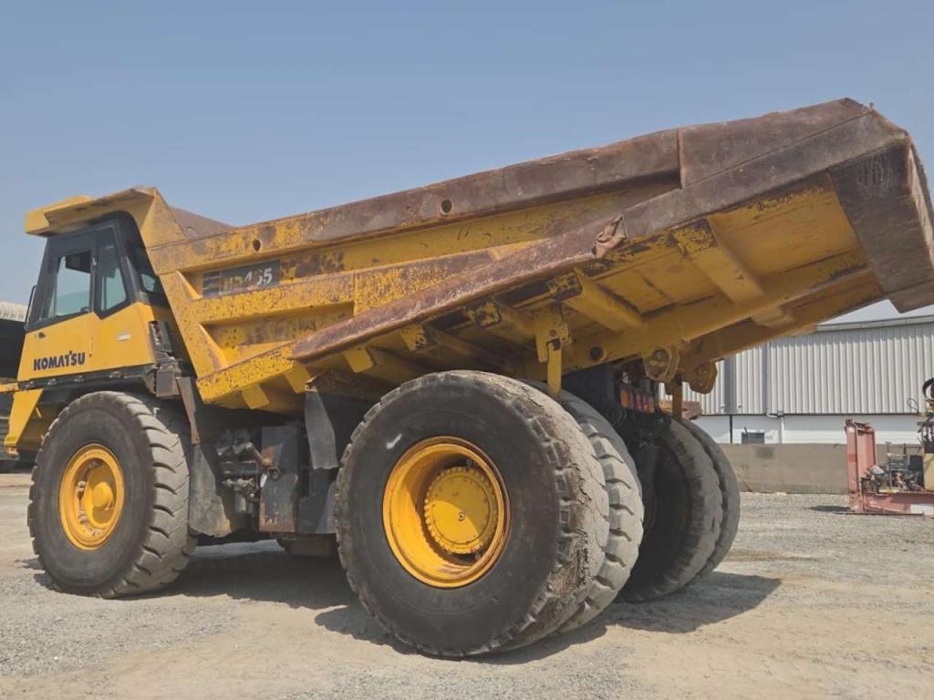 Komatsu HD465-7R Photo 3
