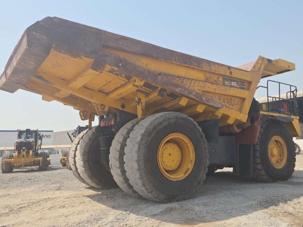 Komatsu HD465-7R Photo 4