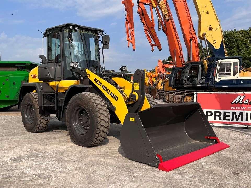 New Holland W110D Photo 11