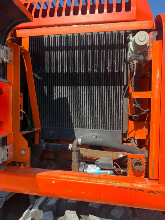Fiat Hitachi EX135W Photo 17