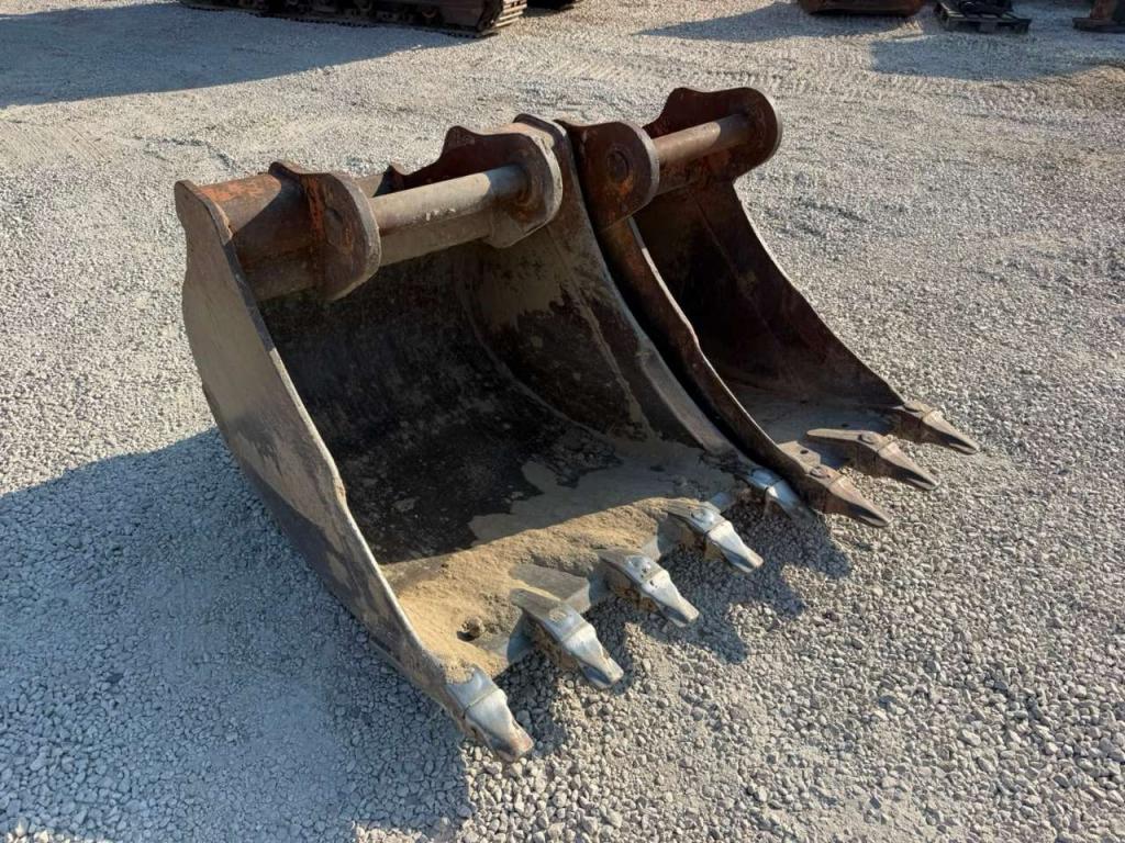 Fiat Hitachi EX135W Photo 8