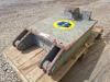 S1 for 20-25 ton excavators Attachment plate Photo 3 thumbnail