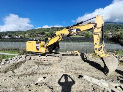Caterpillar 323FSA en vente par Omeco Spa
