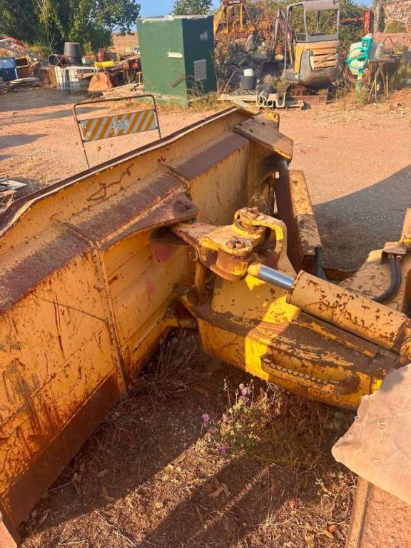 Komatsu D41P-6 Photo 6