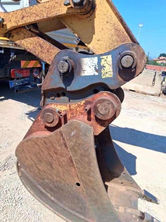 Caterpillar 323D Photo 12