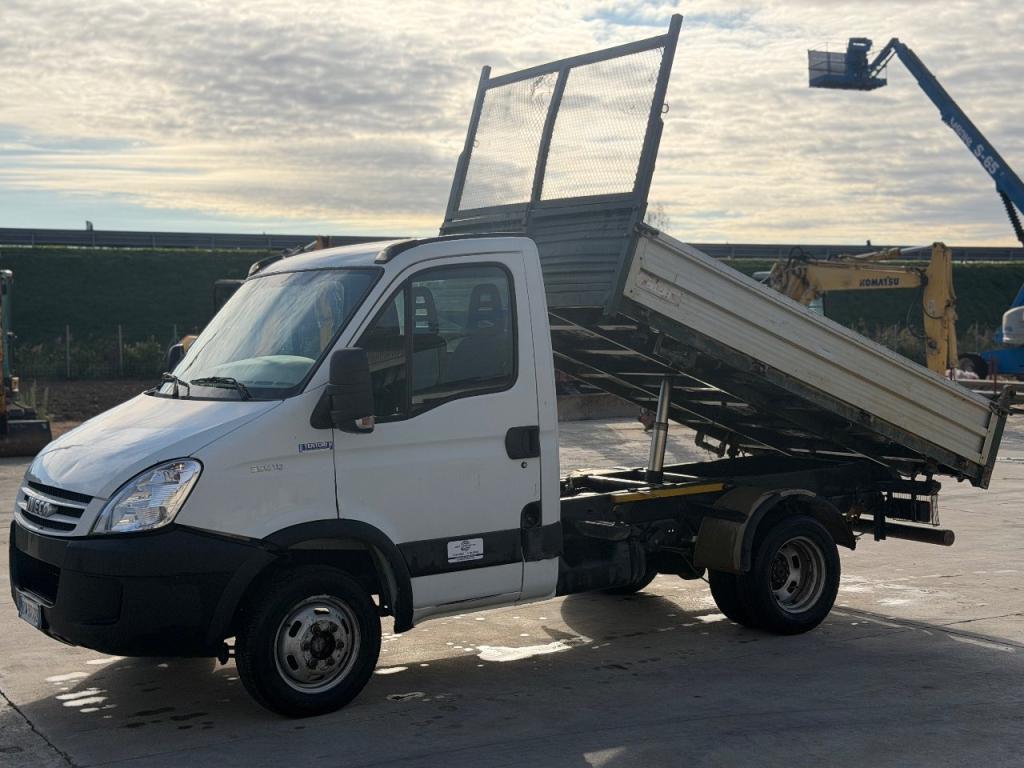Iveco DAILY 35C10 Photo 6