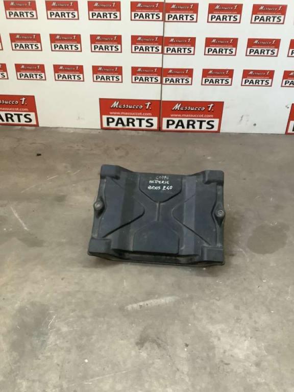 Coperchio batteria pour Hitachi ZAXIS 240 Photo 2