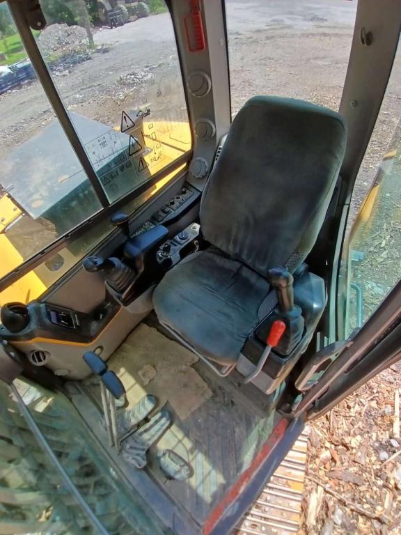 Volvo ECR880 Photo 4