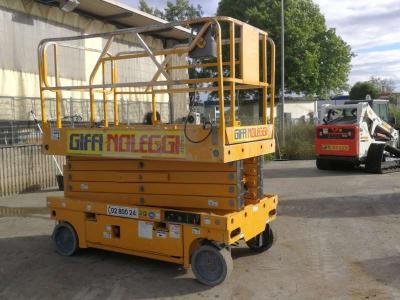 Haulotte COMPACT 12 en vente par Giffi Noleggi srl