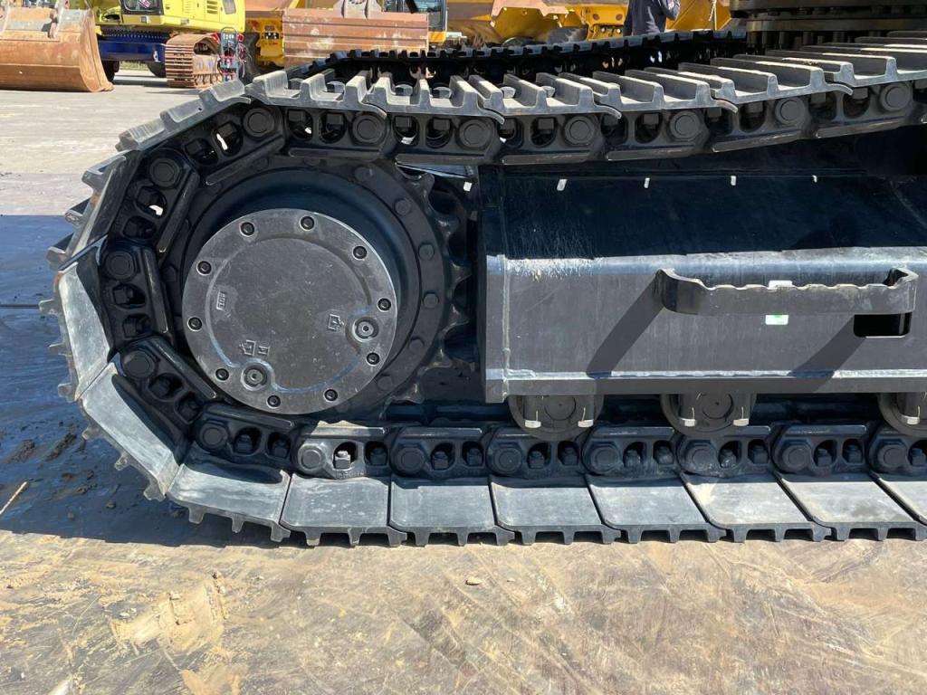 Caterpillar 323D3 Photo 16