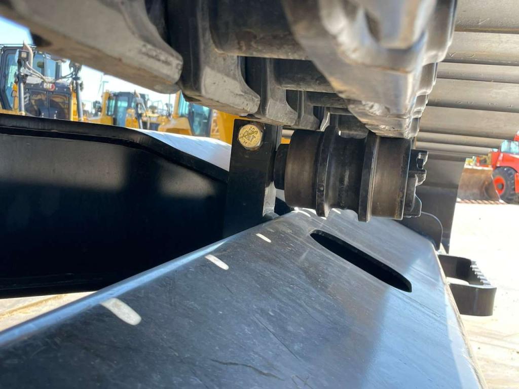 Caterpillar 323D3 Photo 19