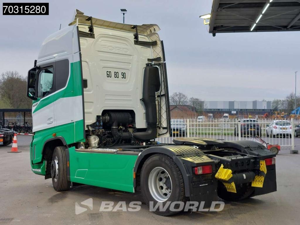 Ford F-Max 500 4X2 Retarder 2xTanks Navi Standklima Photo 2
