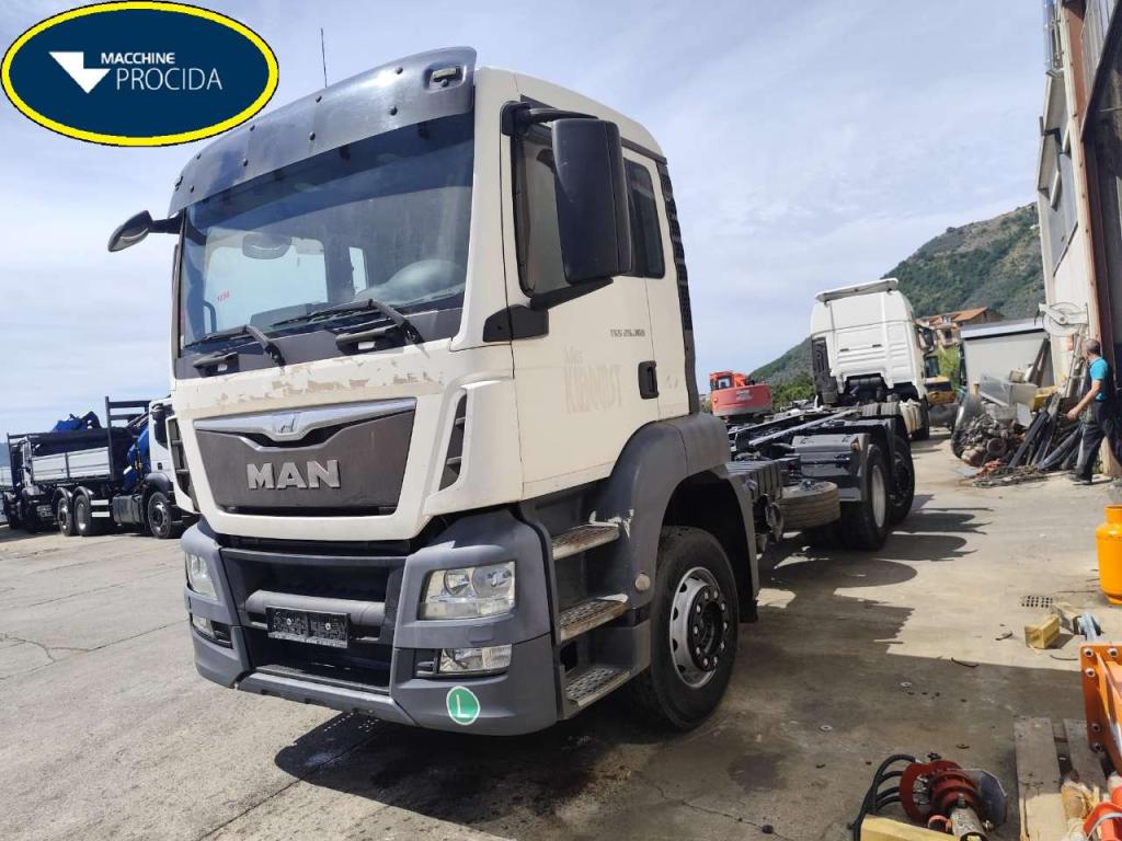 Iveco TGS 26.360 Photo 1