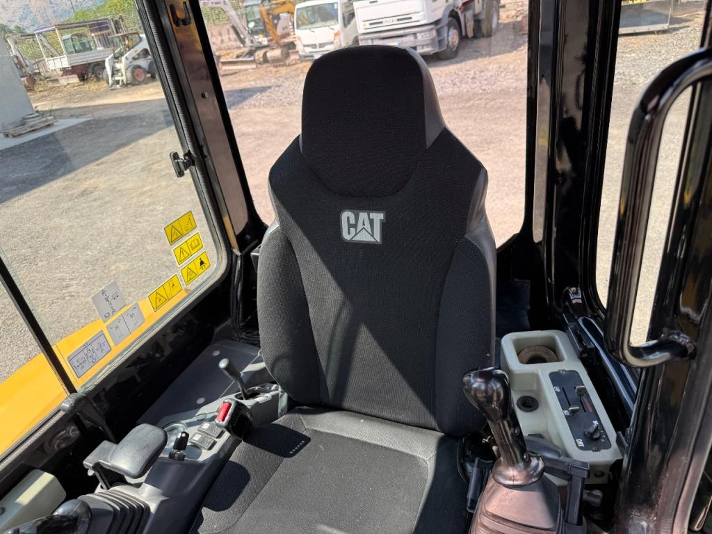 Caterpillar 303E cr Photo 15