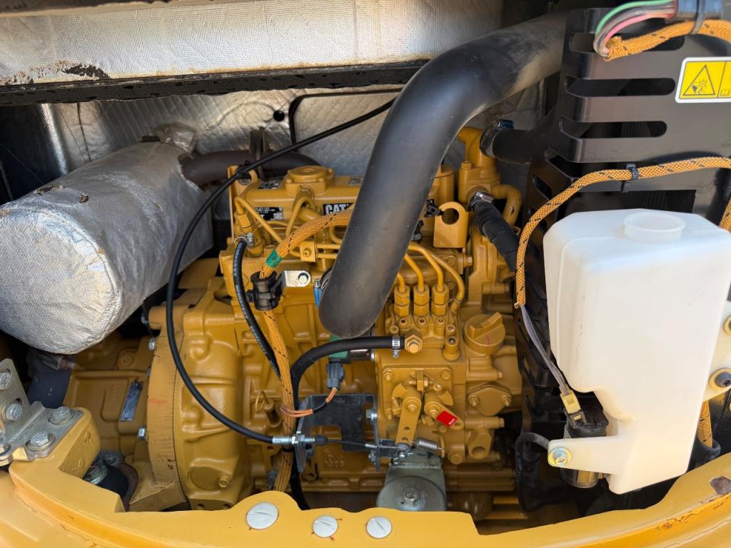 Caterpillar 303E cr Photo 7