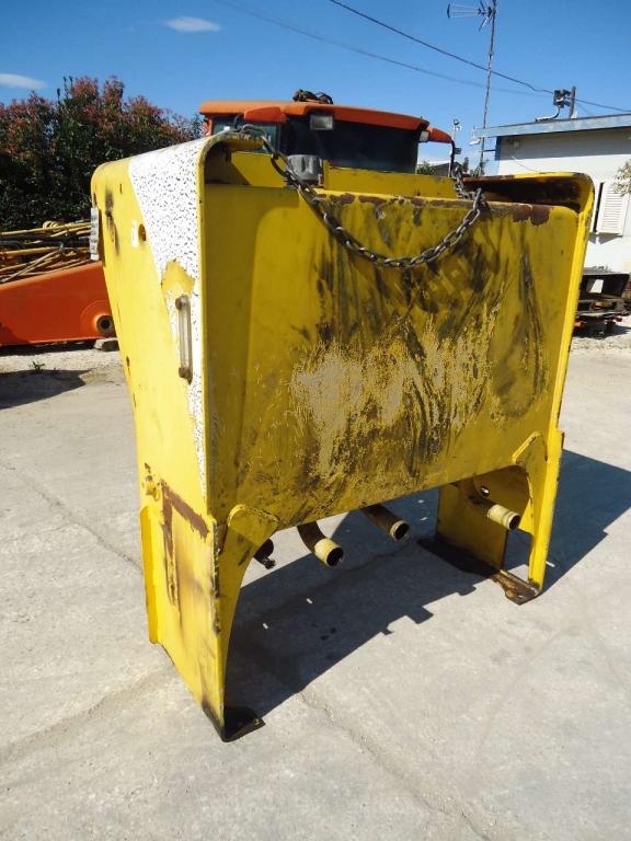 Réservoir de huile pour New Holland W270B Photo 4