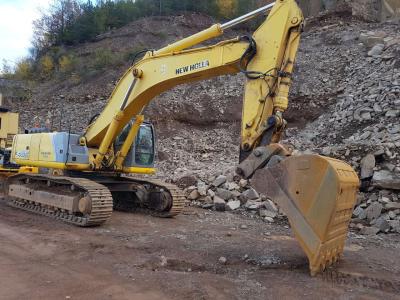 New Holland E485 en vente par Omeco Spa