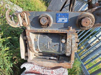 Martin for Volvo ECR88 Powertilt Photo 1