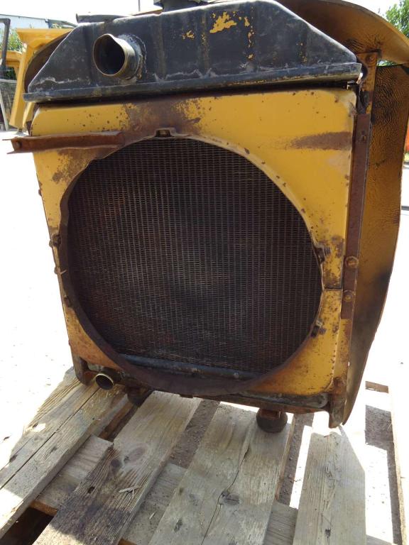 Radiateur eau pour Fiat Allis FL4D-FL4L-FL4M-FL4C Photo 1