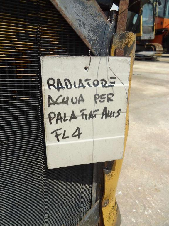 Radiateur eau pour Fiat Allis FL4D-FL4L-FL4M-FL4C Photo 4