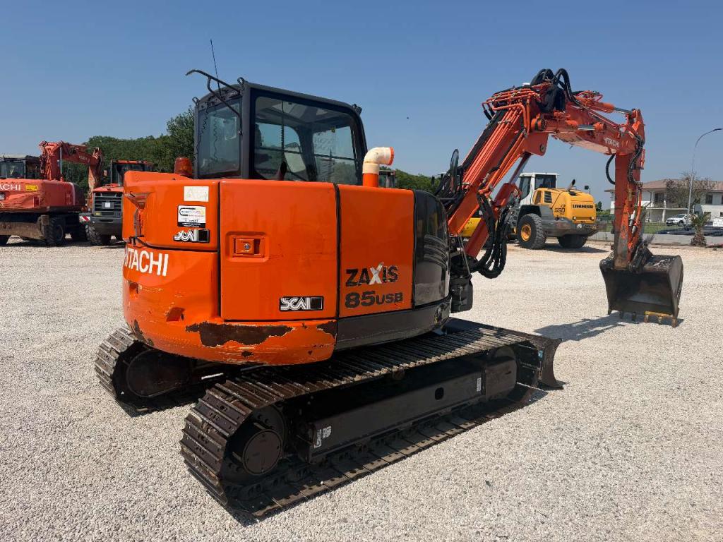 Hitachi Zaxis 85USB-5A Photo 3