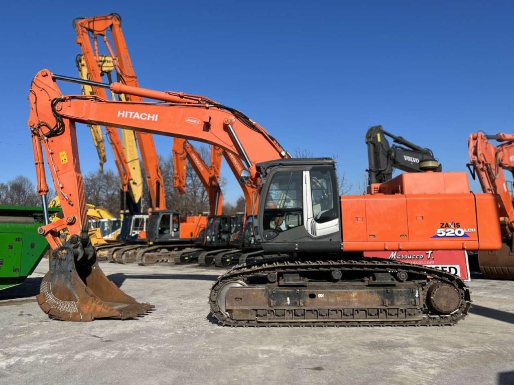 Hitachi ZX520LCH-3 Photo 2