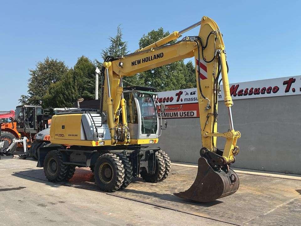 New Holland WE170C Photo 18
