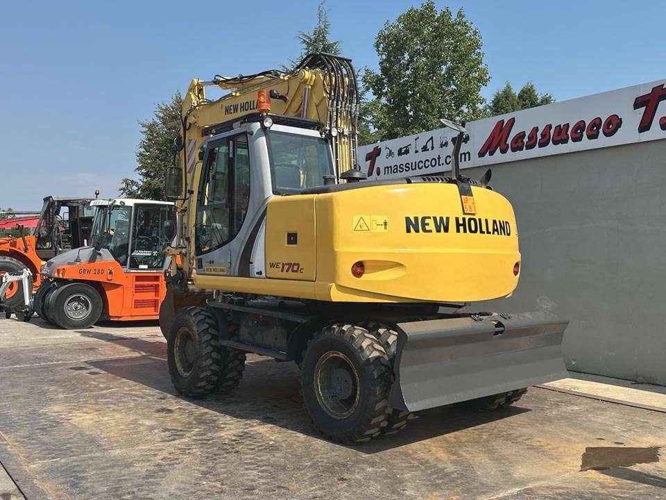 New Holland WE170C Photo 3