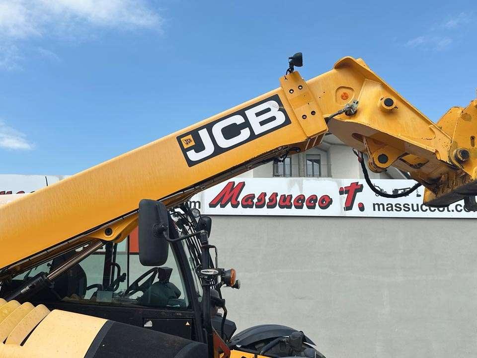 JCB AGROPLUS 560-80 Photo 8