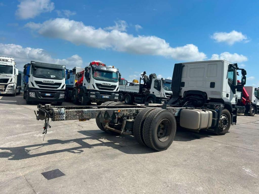Iveco STRALIS AD190S42 Photo 11