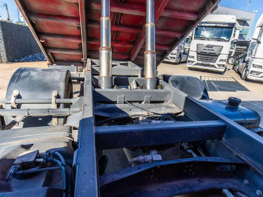 Volvo FL 240 (11.9T) Photo 8