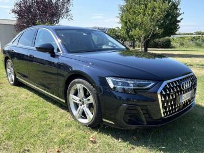 AUDI A8 Photo 1