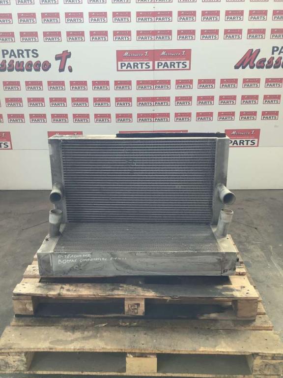Radiateur intercooler pour Bomag BC572RB Photo 1