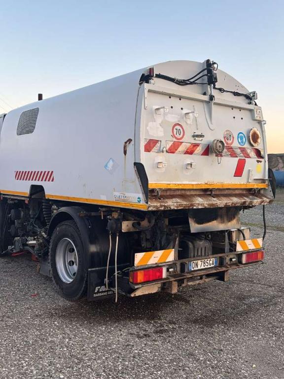 Iveco 160/150/E4 Photo 10