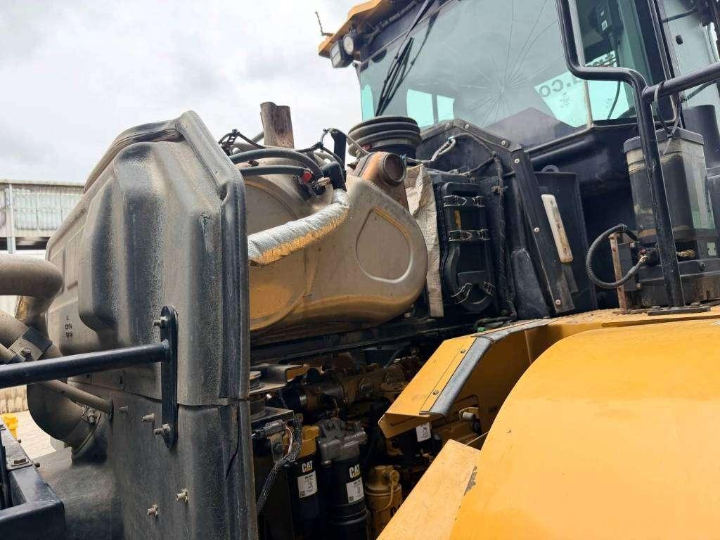 Caterpillar 950M Photo 12